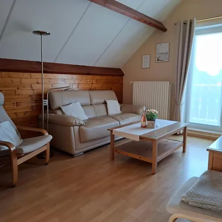 Pimpernel Apartment